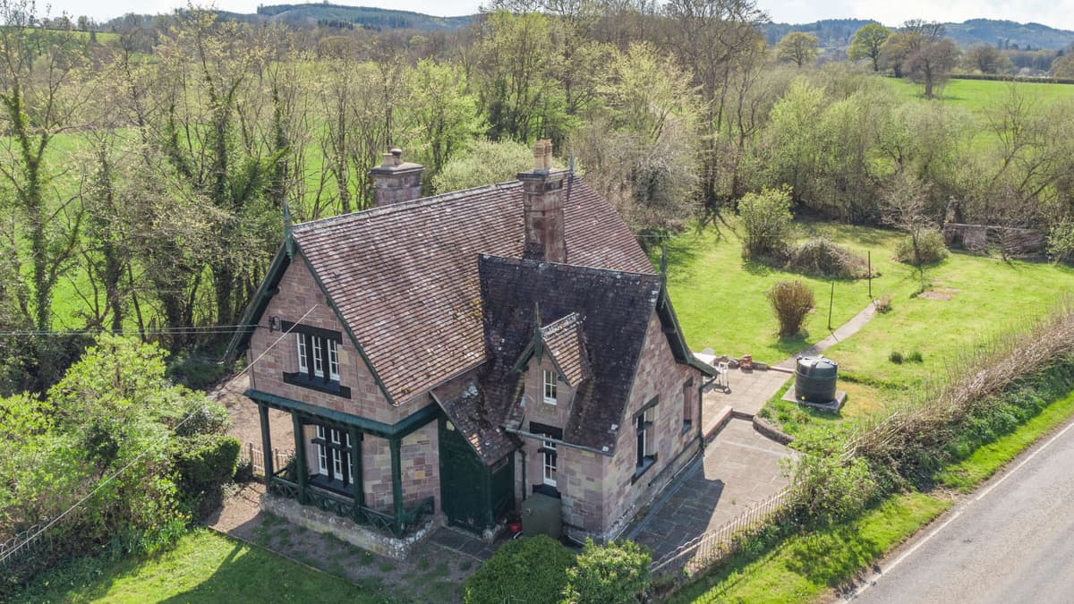 Llandeilo lodge for sale was once part of Victorian Earl's estate